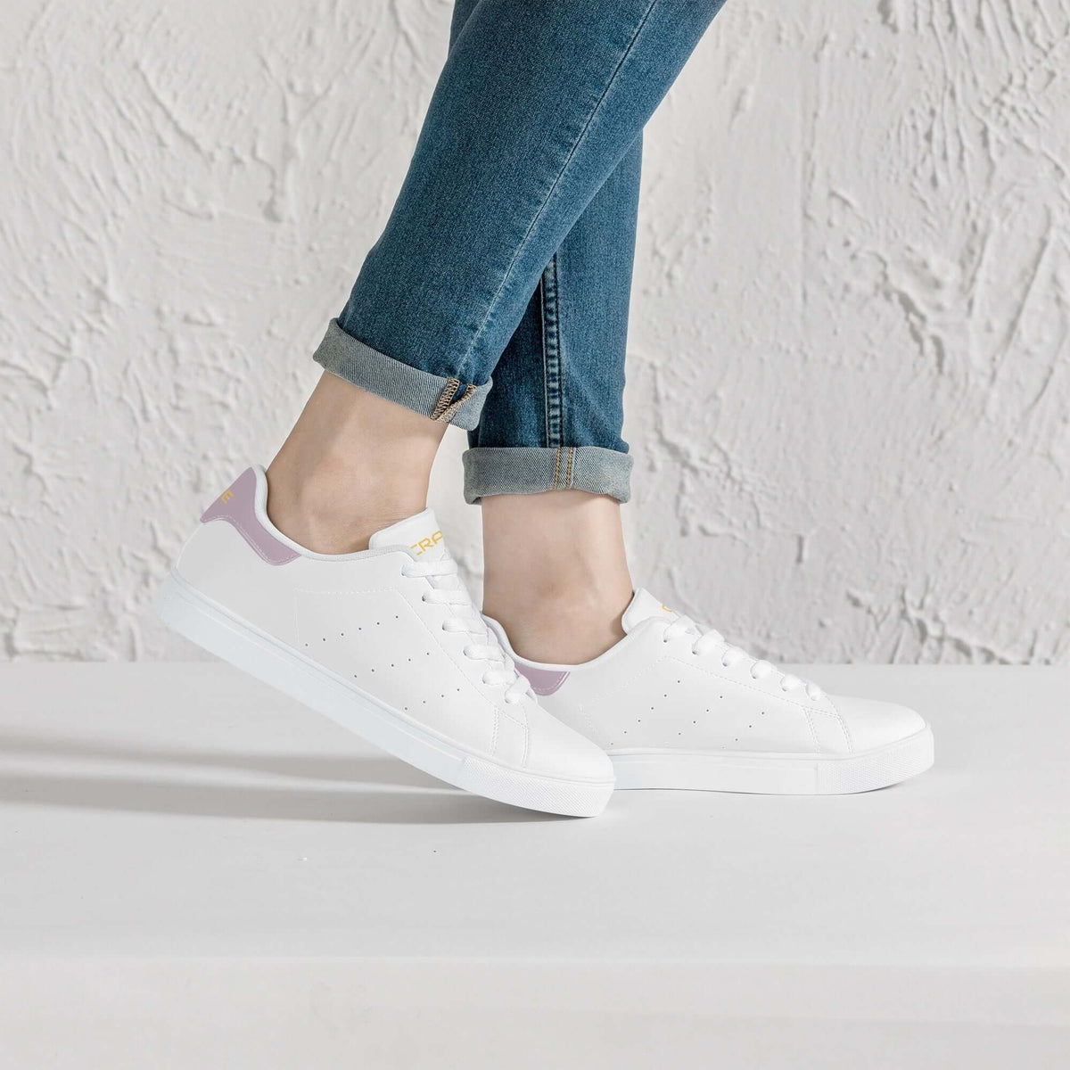 Crake Frida - Grape laced minimalist unisex white sneakers