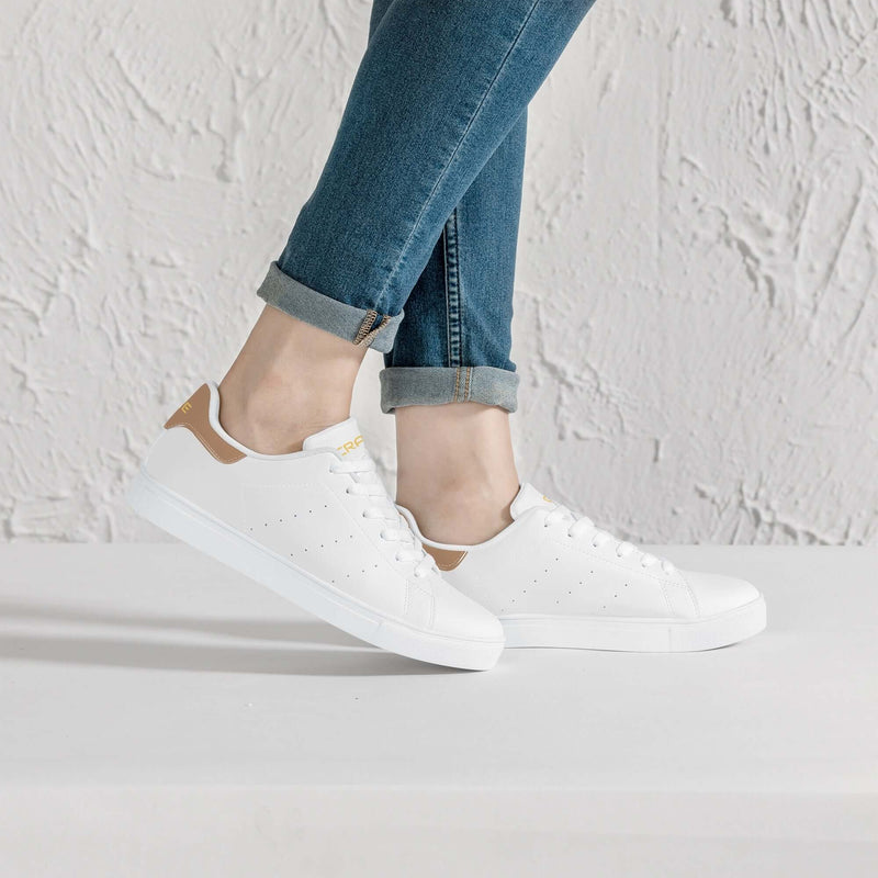 Crake Frida - Clay laced minimalist unisex white sneakers at RM MYR289